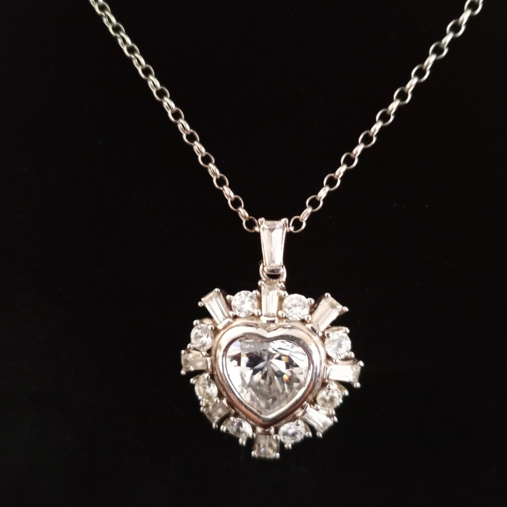 Sterling Silver Rhodium Plated Heart Pendant & 18 inch Chain